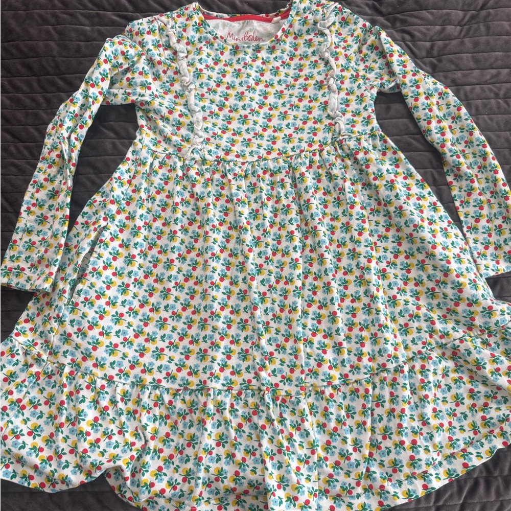 Girl’s Mini Boden Dress size 7-8 Y.